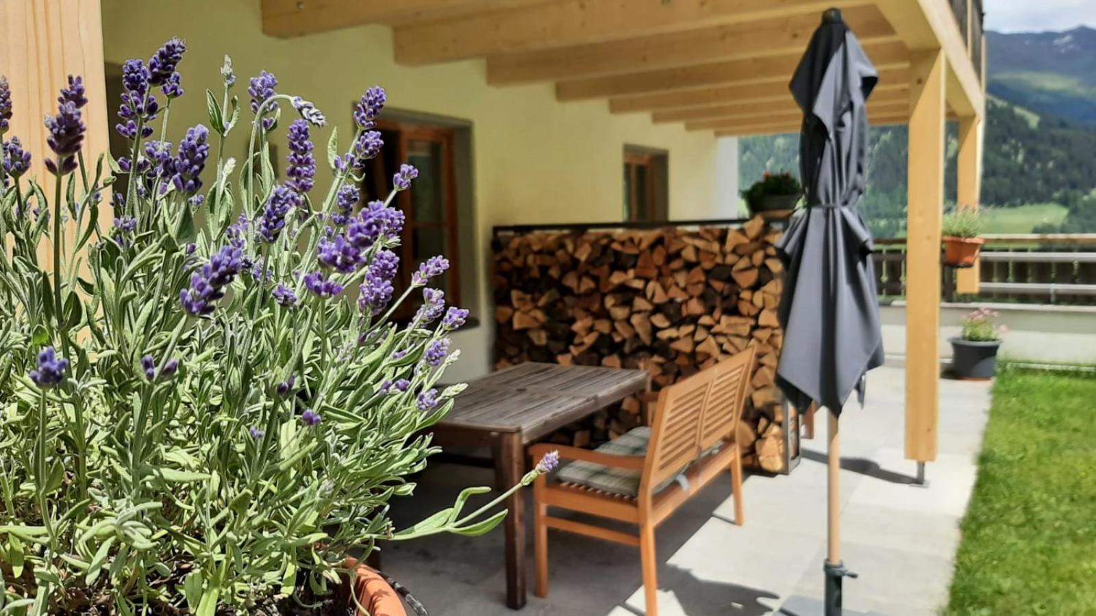 Tiefhof Apartment Наудерс Екстериор снимка